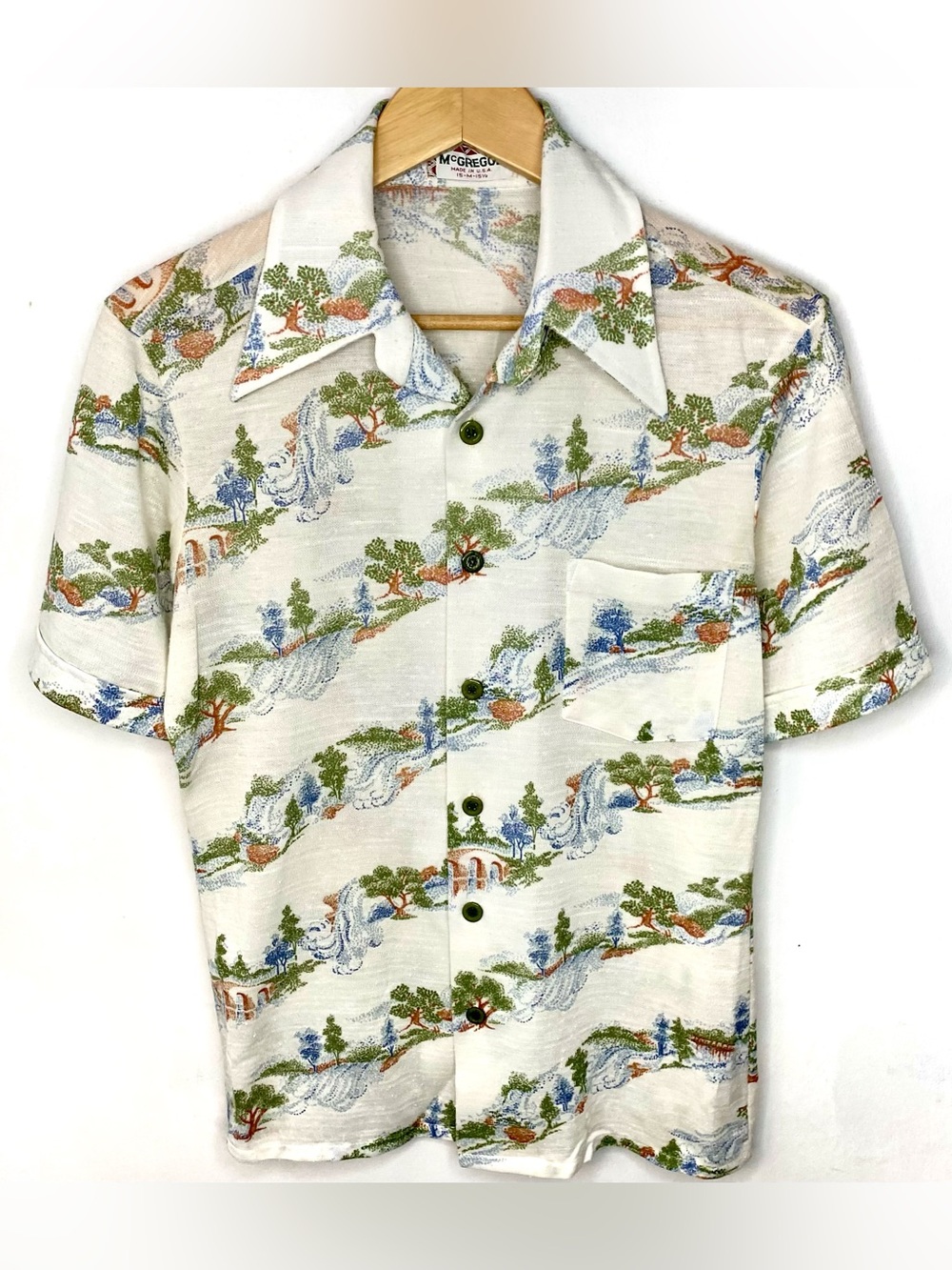 Vintage 70s McGregor Loop Collar Shirt Aloha Landscape Hawaiian Button Camp M
